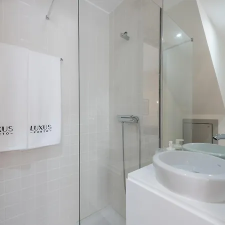 Guestready - Luxus Apts - Sto Ildefonso Terrace Porto